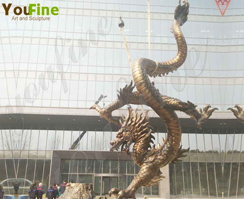Chinese dragon statue