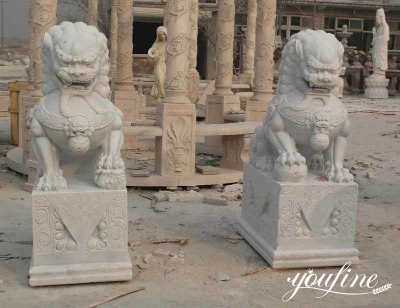 guardian-lion-statues