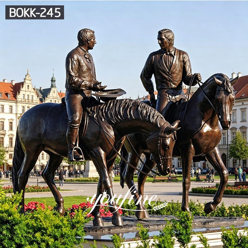 horse garden decor