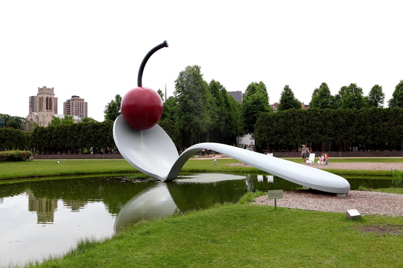 Spoonbridge and Cherry-YouFine Sculpture