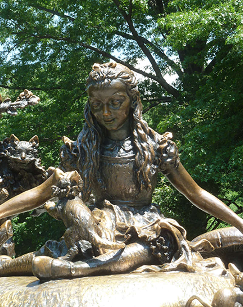 Alice in wonderland in bronze-YouFine Sculpture