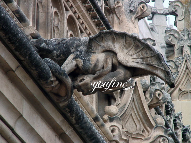 famous gargoyle statues-YouFine Sculpture-02