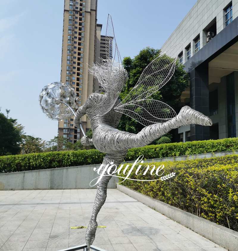 metal human sculpture-01-YouFine Sculpture