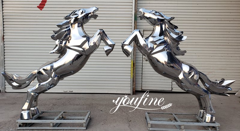 stainless steel horse sculpture-01-YouFine Sculpture