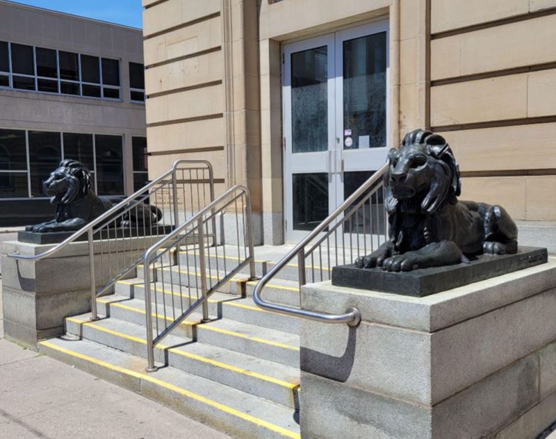 large outdoor lion statues-YouFine Sculpture