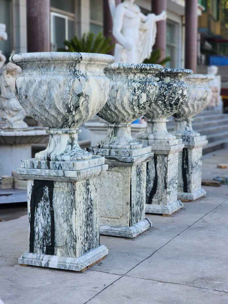 marble flower pots (3)