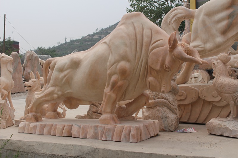 beige marble bull