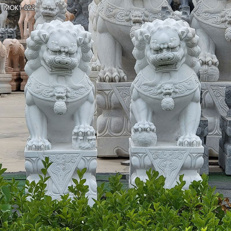 Outdoor Hand Carved Marble Foo Dog Statue for Sale