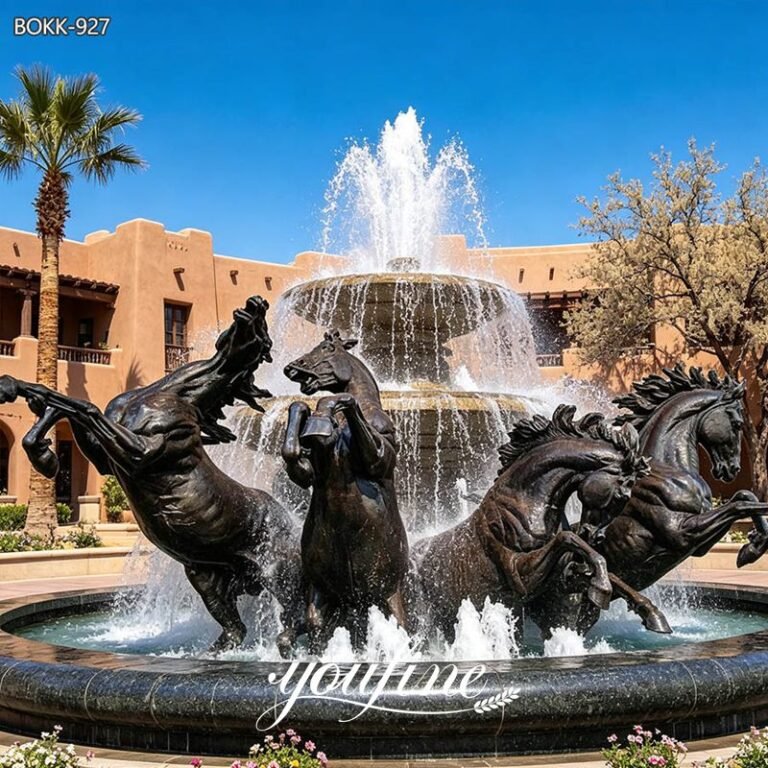 the bronze horse fountain outdoor
